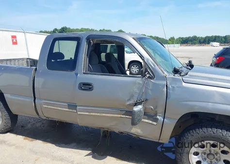 2006 Chevrolet Silverado K1500 из США, поврежденный, VIN 1GCEK19B16Z288741